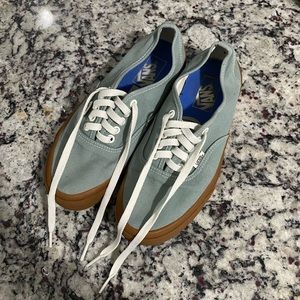 Vans authentic 7/8.5
